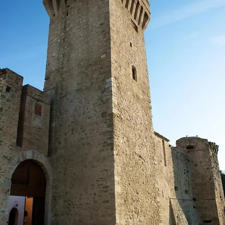 לינה וארוחת בוקר Torre Della Botonta