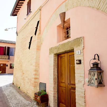 Bed & Breakfast Torre Della Botonta 4*