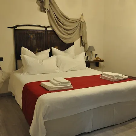 Torre Della Botonta Bed & Breakfast 4*