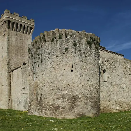 Torre Della Botonta Bed & Breakfast 4*
