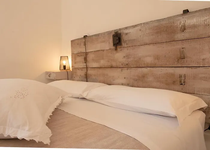 Torre Della Botonta Bed & Breakfast